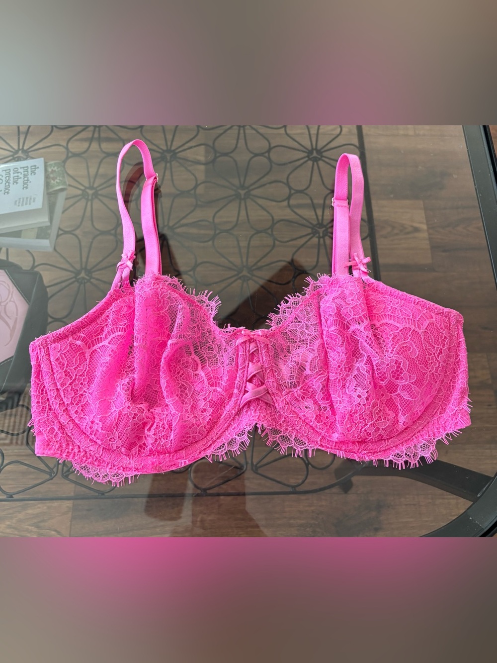 Victoria's Secret Hot Pink Lace Underwire Bra Sz 36D